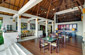 Villa Mandalay - Living and dining room